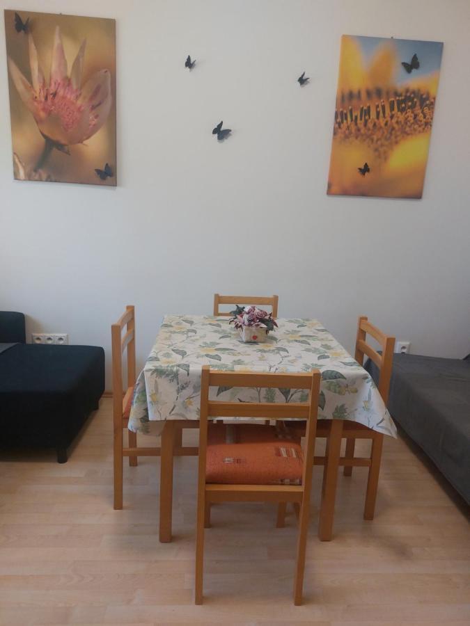 Apartman Michaela Bratislava Exterior photo